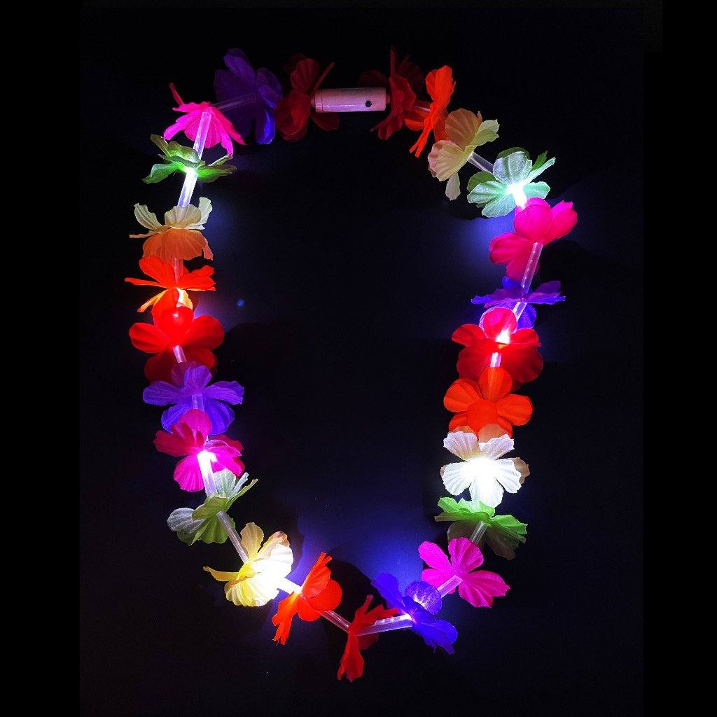 Collier hawaïen lumineux à fleurs multicolores et LED allumées