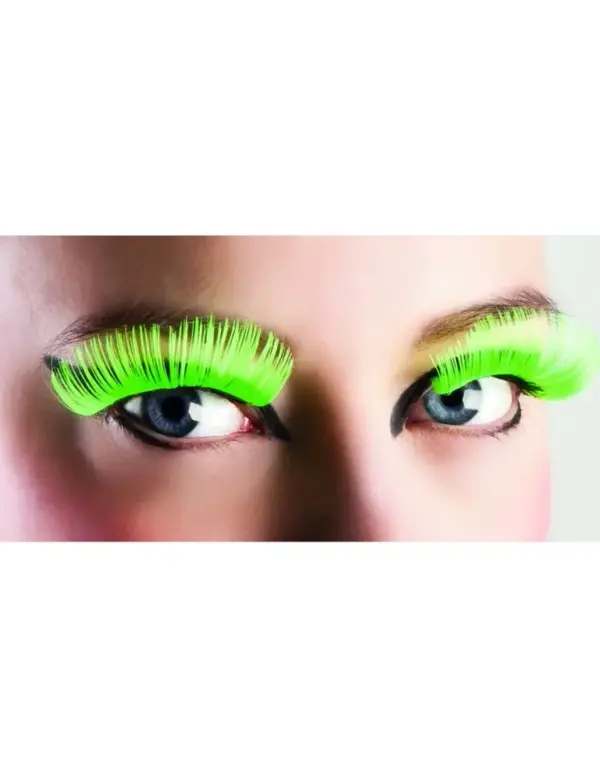 Faux cils fluo vert XL posés sur les yeux